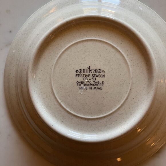 Vintage Mikasa Festive Season EB 451 Set Of 4 Cereal Soup Bowls 8” Jingle Bells - Picture 2 of 6